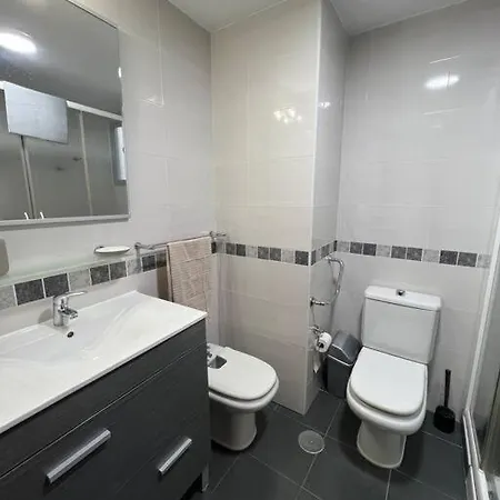 Apartamento Kukie Malaga Exterior photo